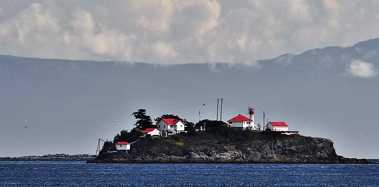 island with lighthouse